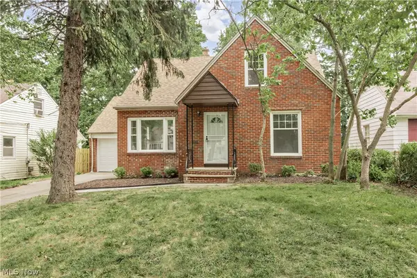 17917 Mccracken Road, Maple Heights, OH 44137
