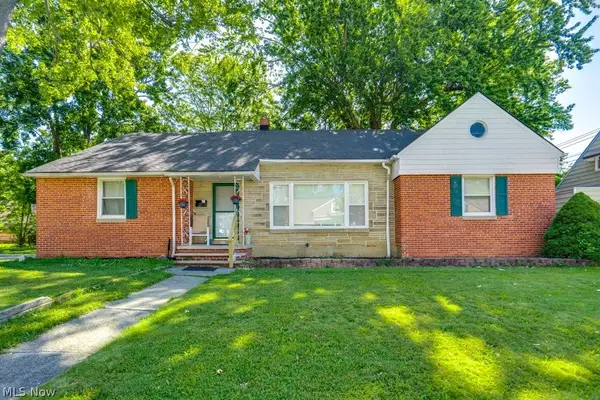 241 E 242nd Street, Euclid, OH 44123