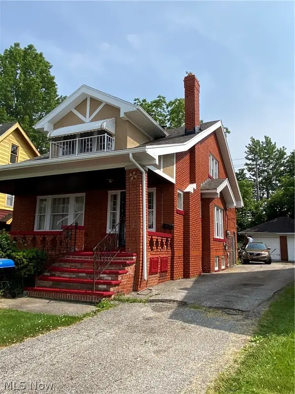 13118 Saybrook Avenue, Garfield Heights, OH 44105