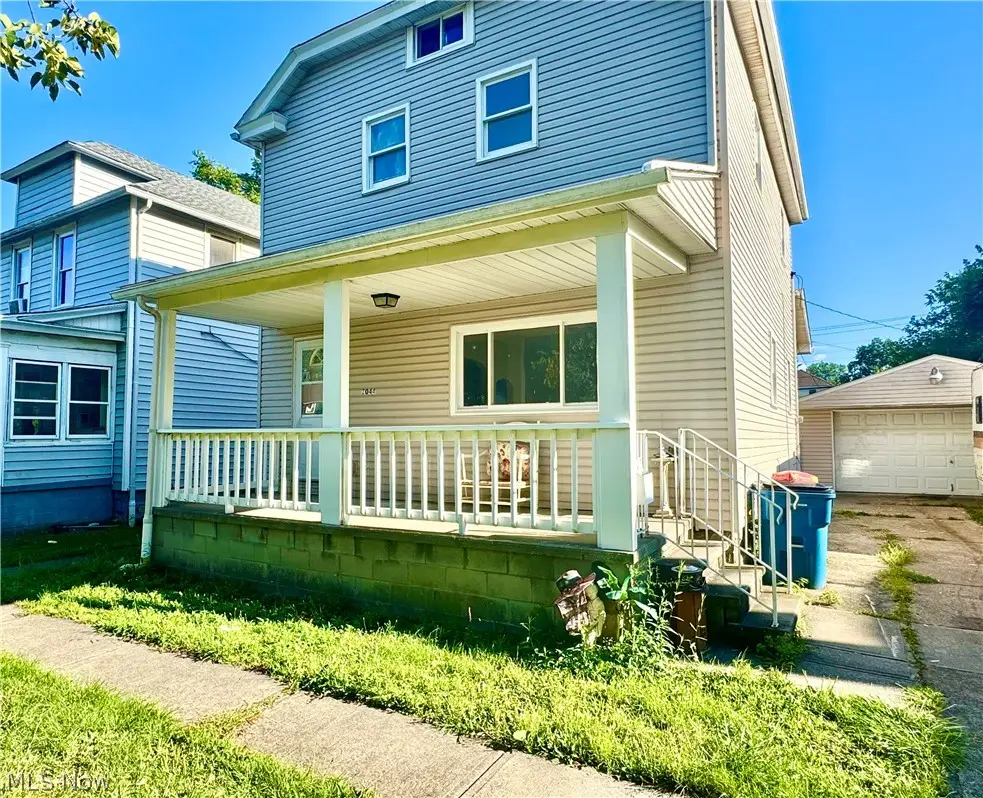 2044 E 29th Street, Lorain, OH 44055 - #1