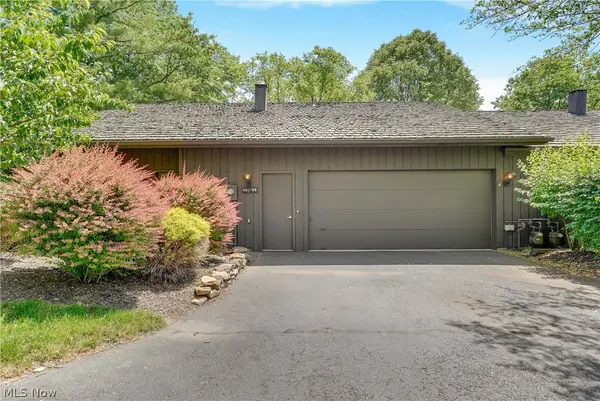 455-55 Meadowview Drive, Aurora, OH 44202