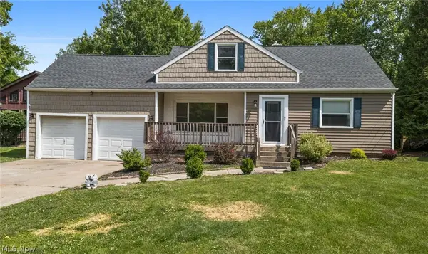 12958 W Pleasant Valley Road, Parma, OH 44130