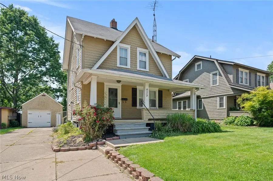 429 Werstler Nw Avenue, North Canton, OH 44720 - #2