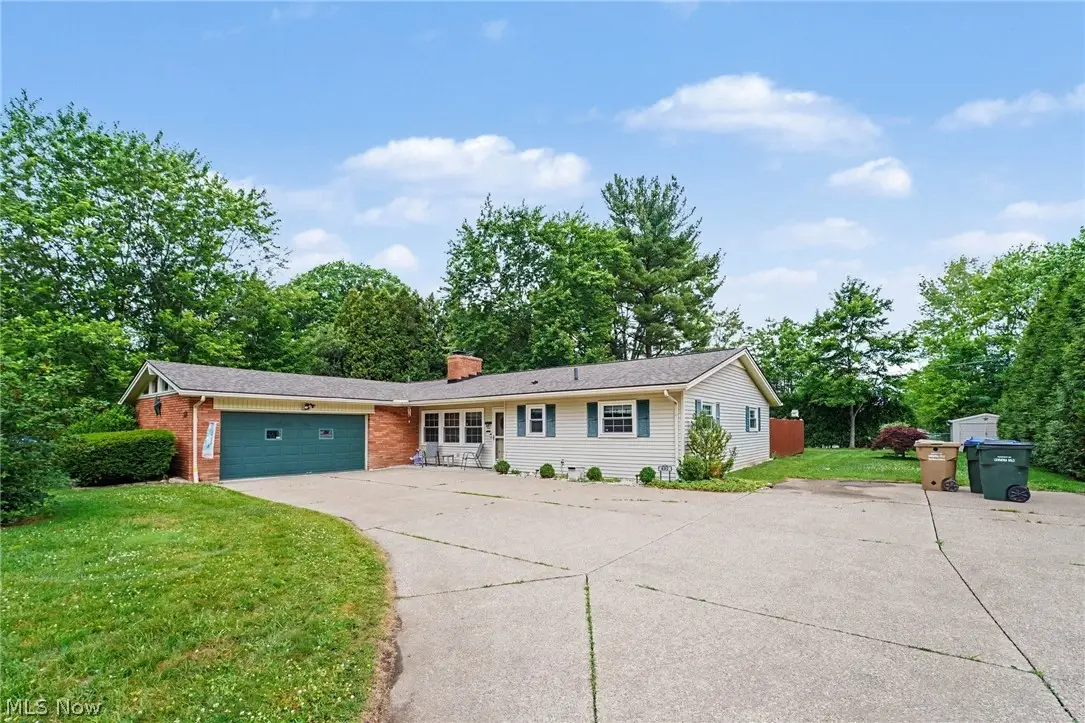 693 Woodbrook Road, Cuyahoga Falls, OH 44223 - #1