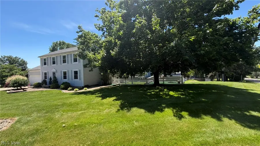 2394 Sesame Nw Street, Mogadore, OH 44260 - #2