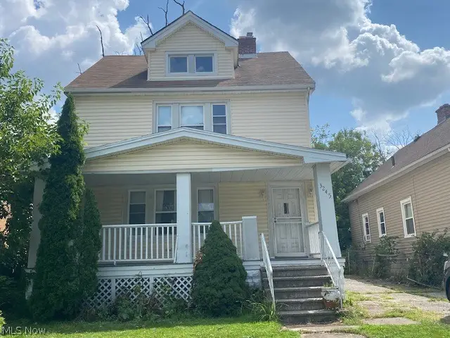 3245 E 139th Street, Cleveland, OH 44120 - #1