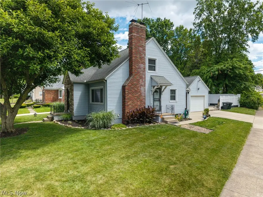 851 Orlando Avenue, Akron, OH 44320 - #2