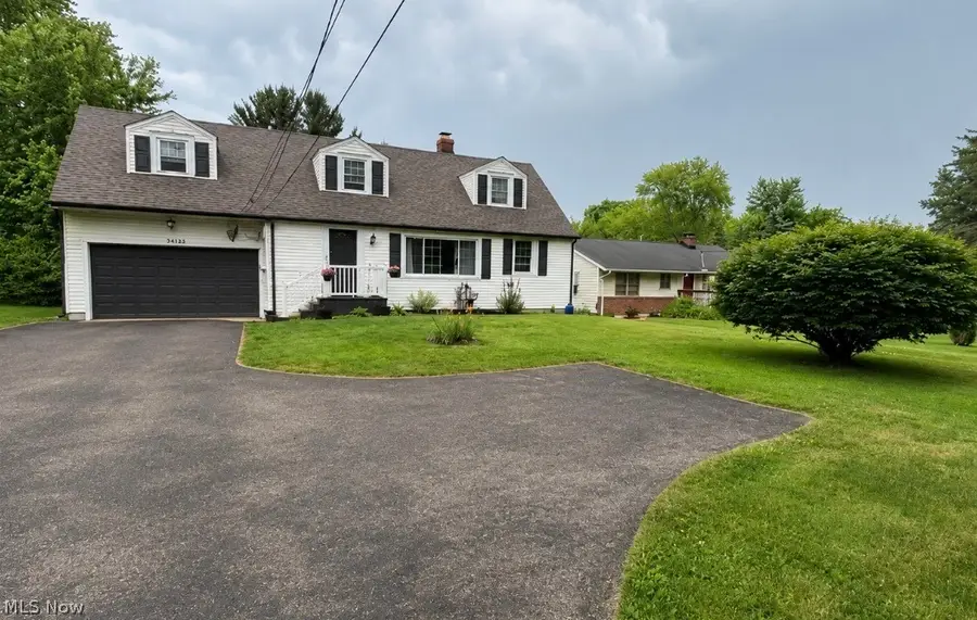 38155 Aurora Road, Solon, OH 44139 - #2