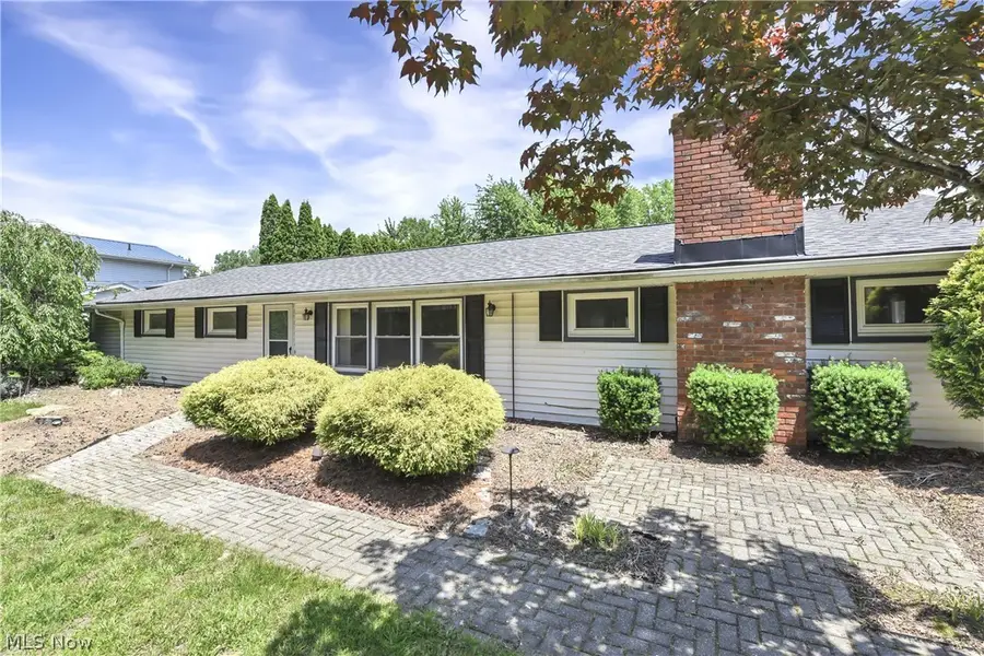 301 Crosse Road, Amherst, OH 44001 - #2