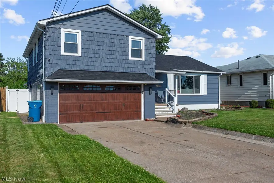 3053 Chris Avenue, Lorain, OH 44052 - #2