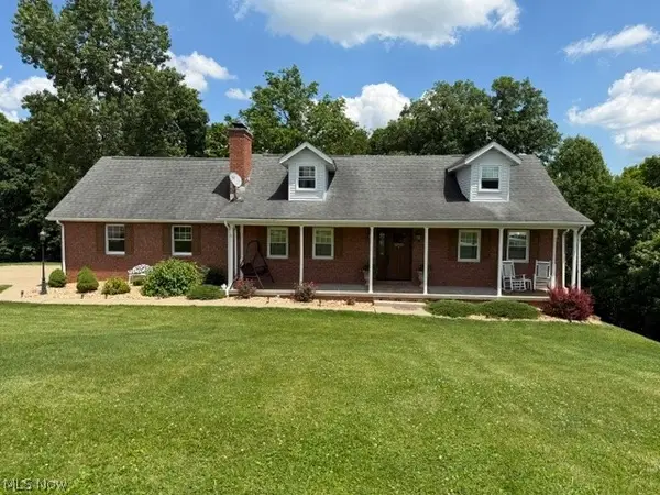 66599 Anna Drive, St Clairsville, OH 43950