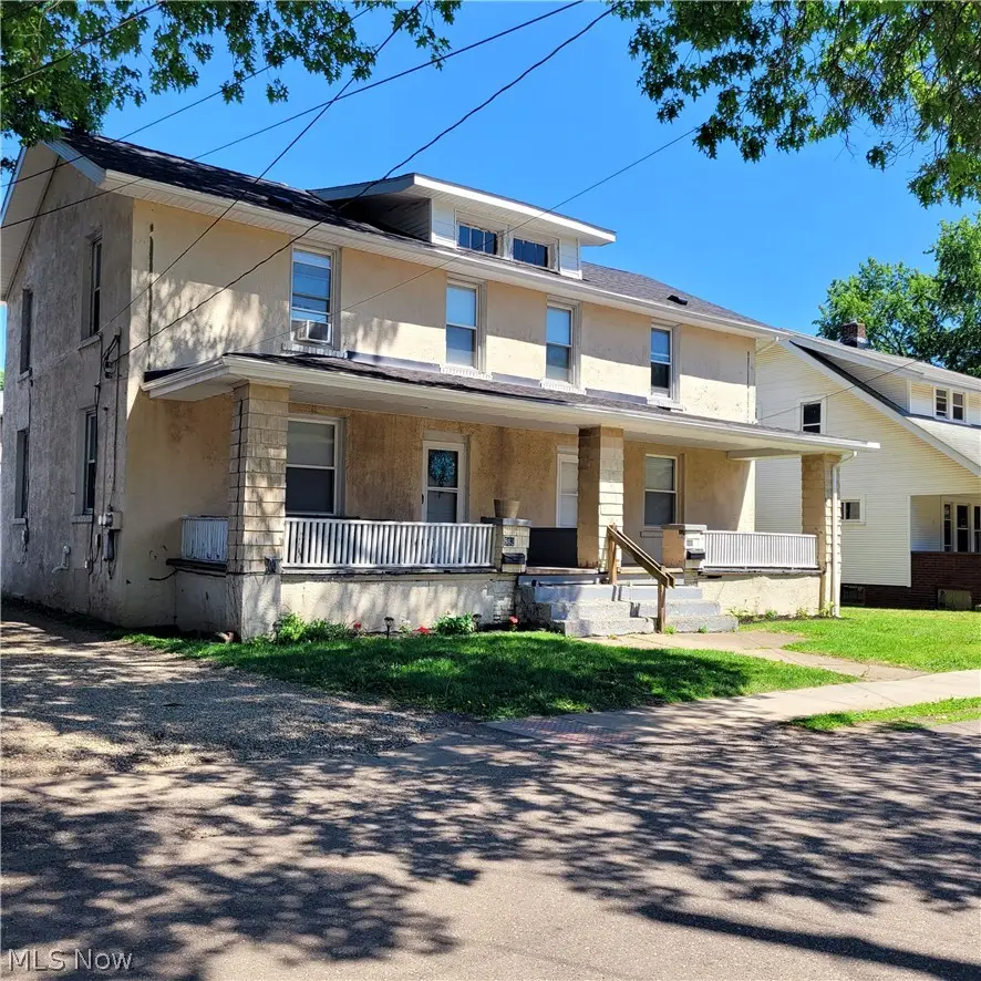 862 9th Ne Street, Massillon, OH 44646 - #2