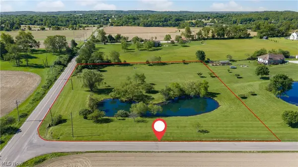 Barrs Sw Street, Massillon, OH 44647