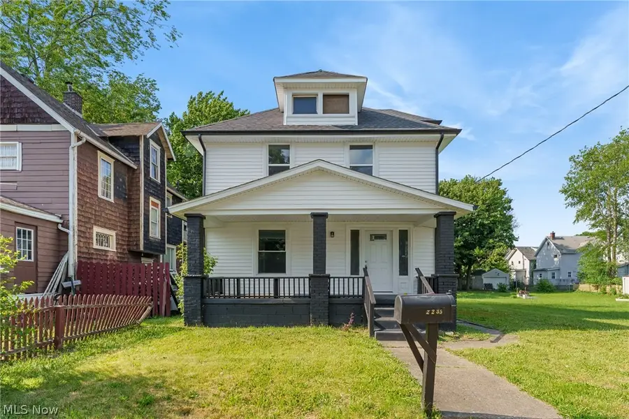 2235 Winfield Ne Way, Canton, OH 44705 - #2