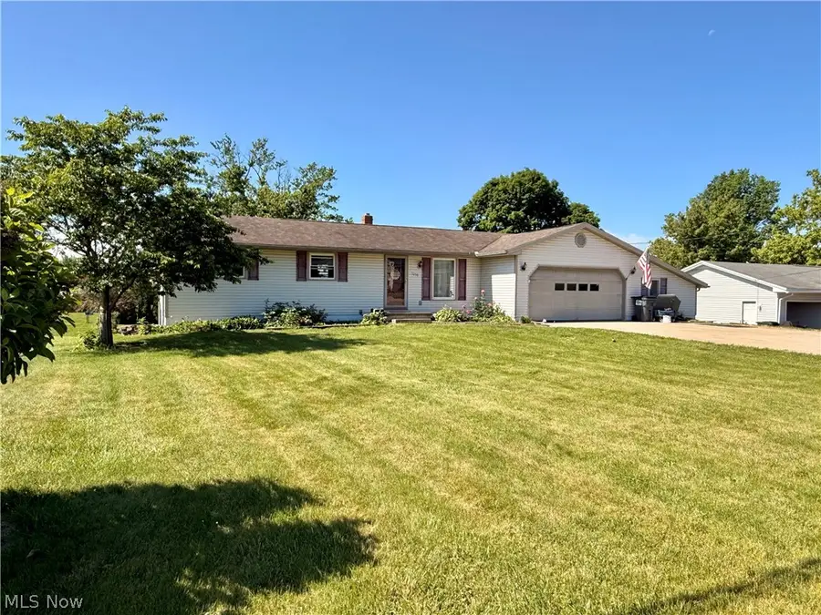5236 Oakcliff Sw Street, Canton, OH 44706 - #2