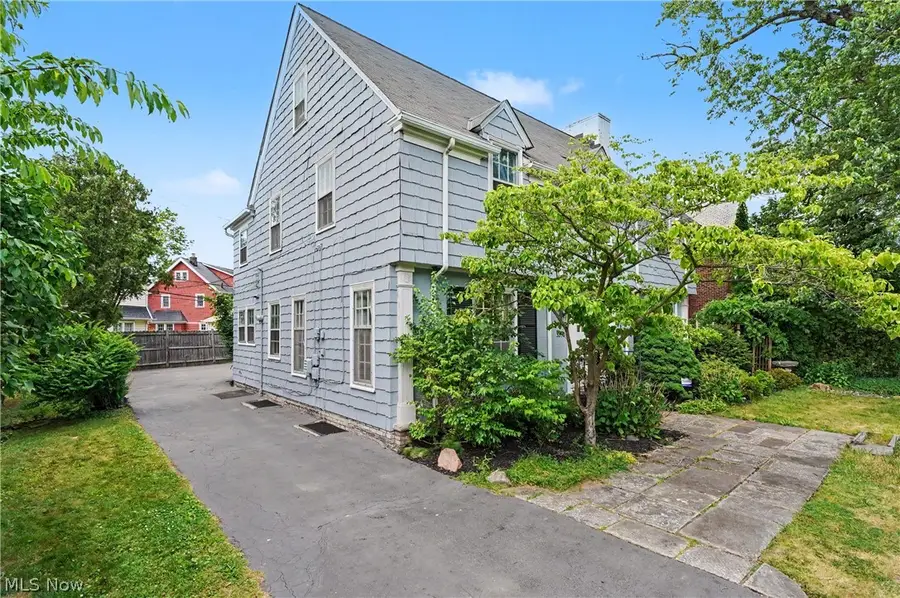3396 Dorchester Road, Shaker Heights, OH 44120 - #3