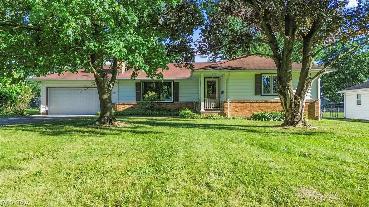 5635 Yorktown Lane, Austintown, OH 44515 - #1