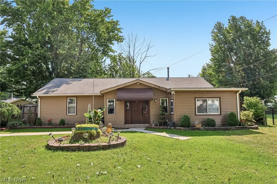 912 Maplewood Avenue, Painesville, OH 44077 - #1