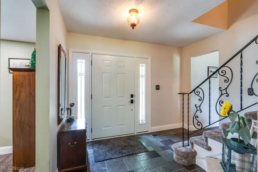339 S Park Drive, Aurora, OH 44202 - #3