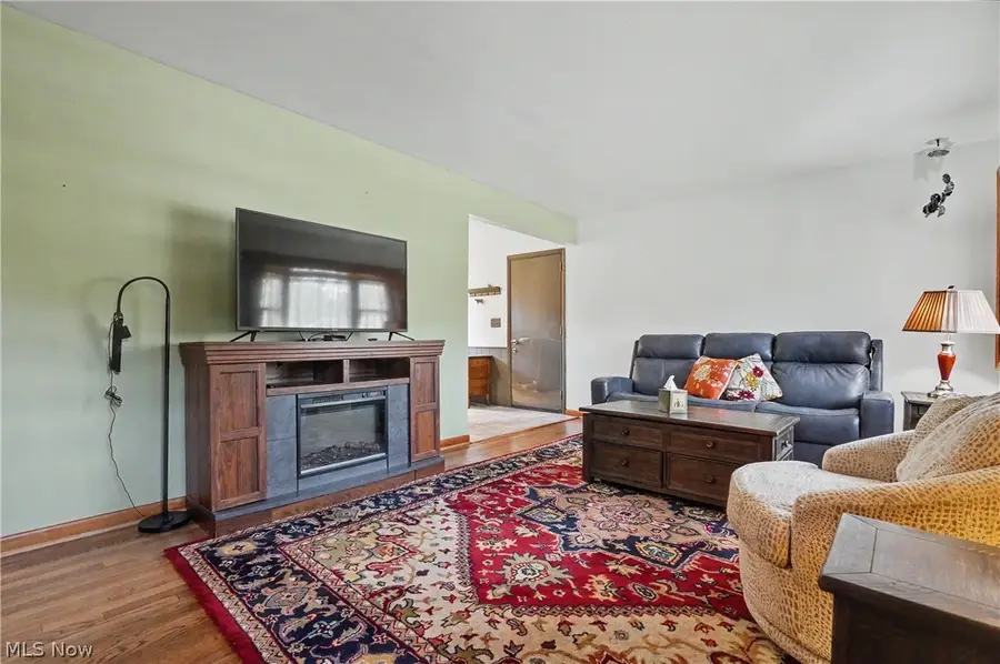 806 Tallkron Drive, Akron, OH 44305 - #3