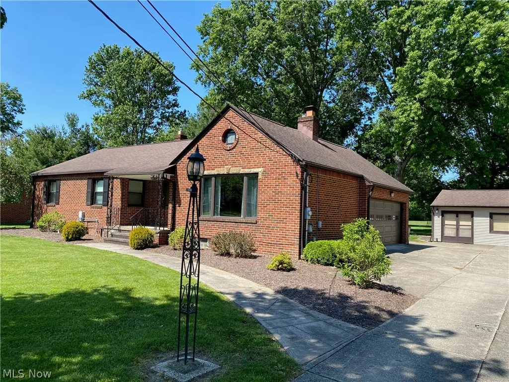 6430 Columbia Road, Olmsted Falls, OH 44138 - #1