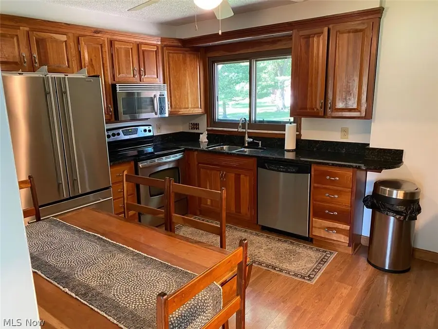 6430 Columbia Road, Olmsted Falls, OH 44138 - #2
