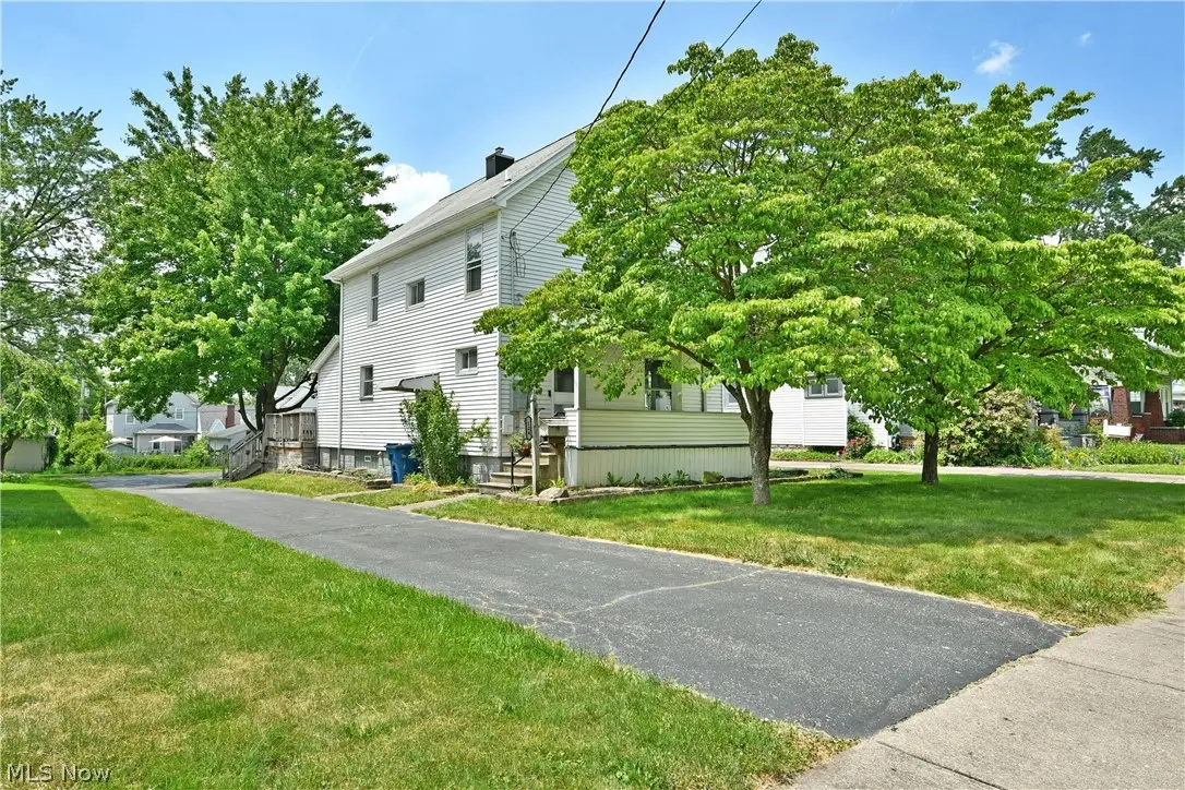 124 Lincoln Avenue, Niles, OH 44446 - #1