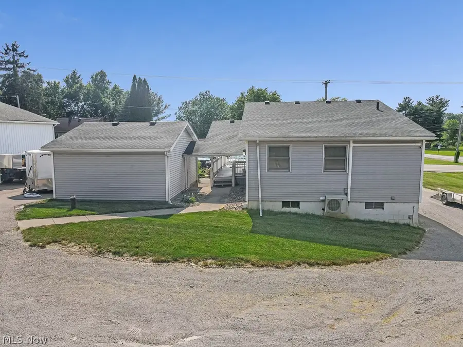 13390 Ravenna Ne Avenue, Hartville, OH 44632 - #2