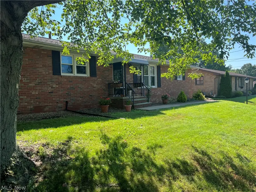 205 High Street, Dover, OH 44622 - #2