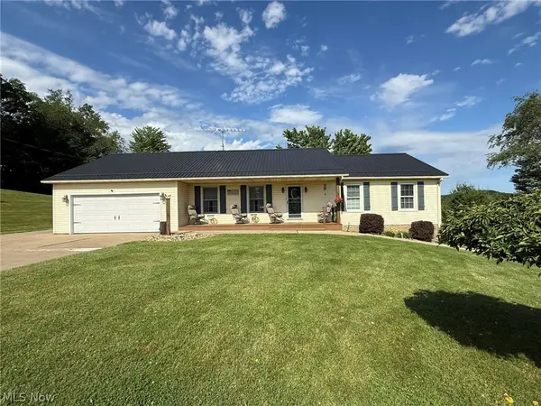2741 Tabor Ridge Ne Road, Mineral City, OH 44656