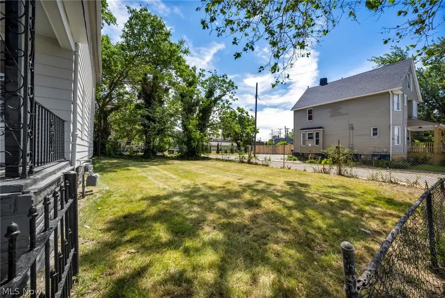 1641 E 70th Street, Cleveland, OH 44103 - #3