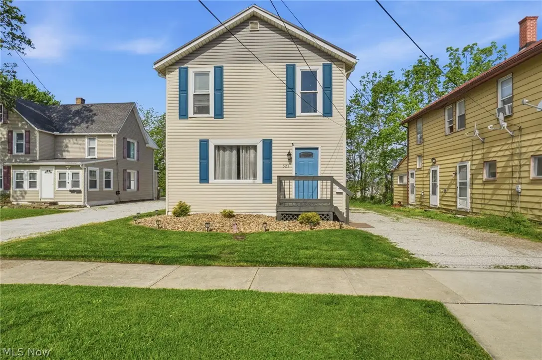 521 High Street, Fairport Harbor, OH 44077 - #1