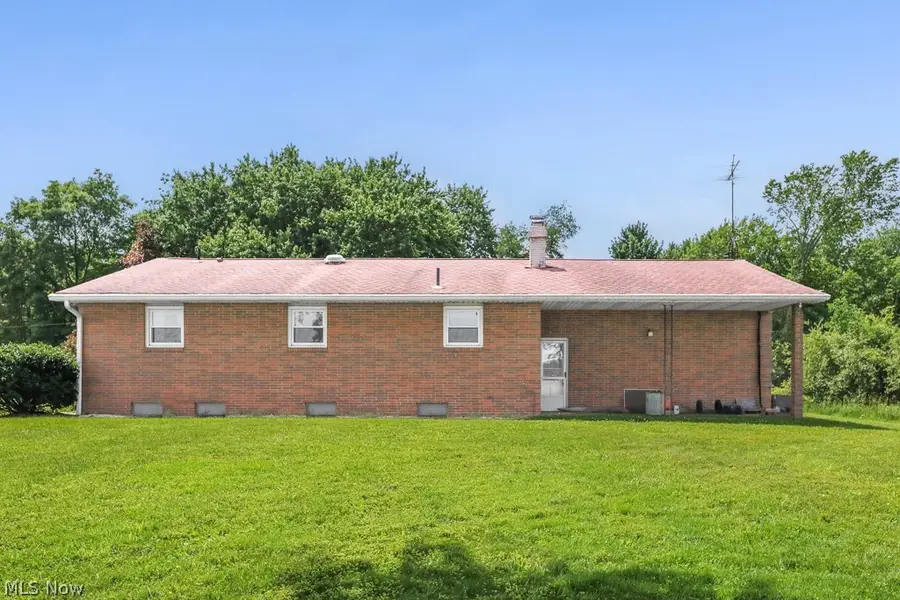 8000 Parks Ne Avenue, Alliance, OH 44601 - #3