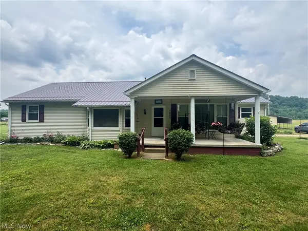 7885 Old River, Philo, OH 43771
