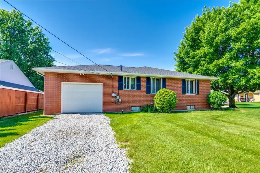 3322 Norman Nw Avenue, Canton, OH 44709 - #3