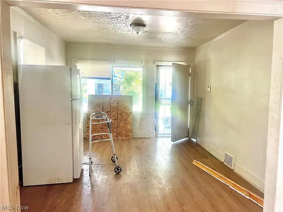 11013 Notre Dame Avenue, Cleveland, OH 44104 - #3