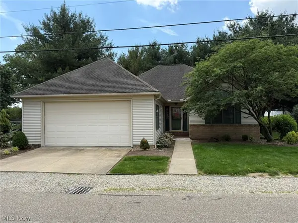 238 Edgemore Ne Street, Sugarcreek, OH 44681