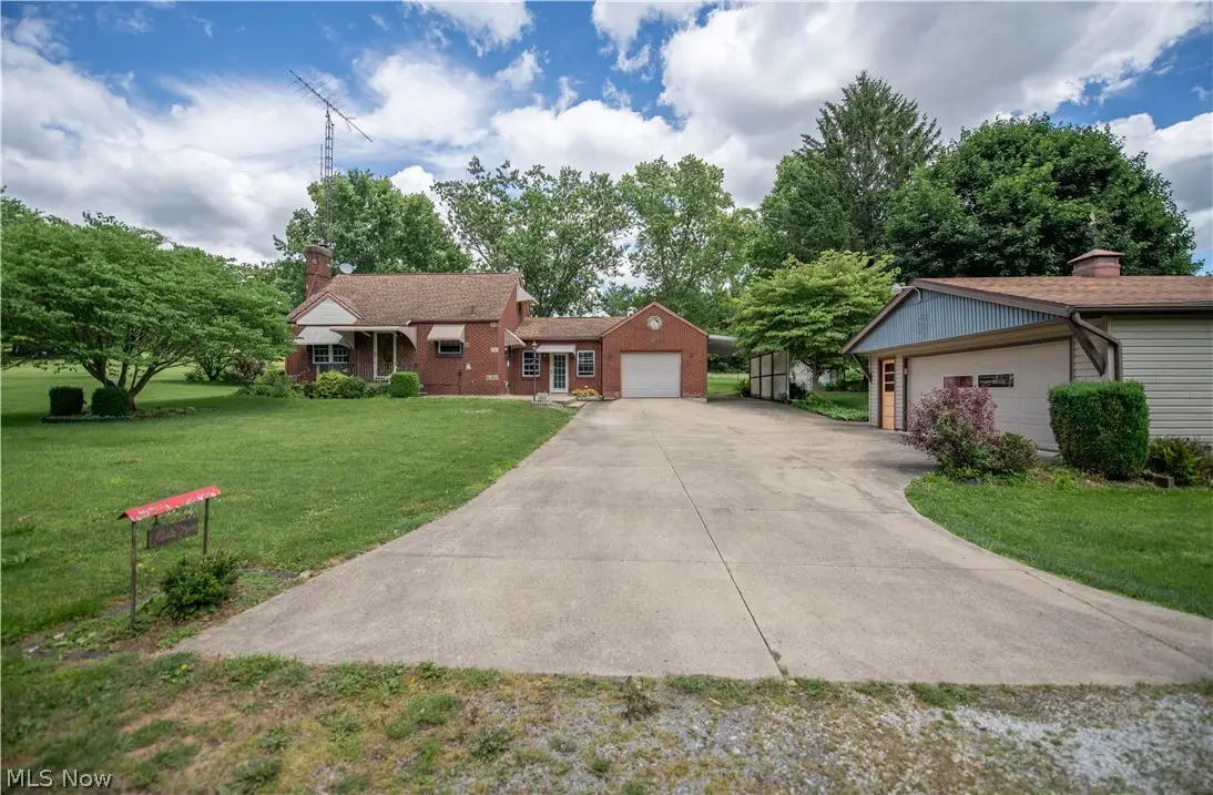 3063 Diamond Ne Street, Canton, OH 44721 - #1