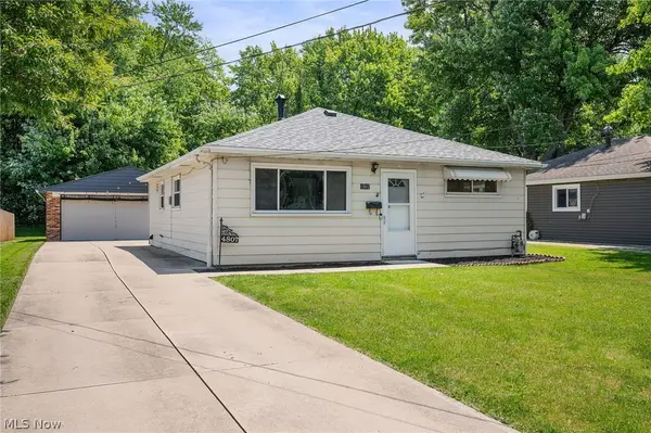 4807 Willowbrook Drive, Mentor, OH 44060