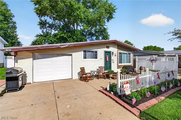 555 Standish Nw Street, Massillon, OH 44647