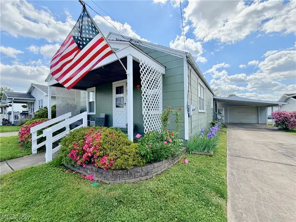 805 Pomeroy Pike, Belpre, OH 45714