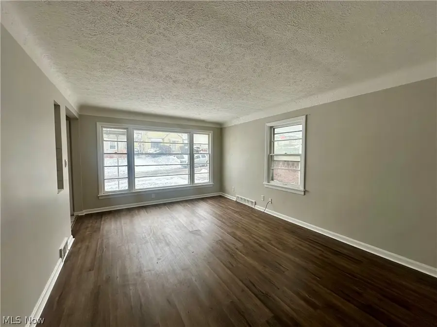 4904 E 90th Street, Garfield Heights, OH 44125 - #2