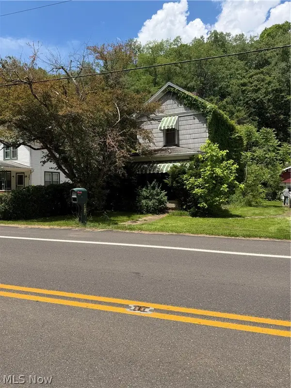4956 State Route 150, Dillonvale, OH 43917