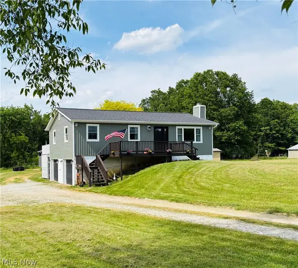 8591 Crow Road, Litchfield, OH 44253