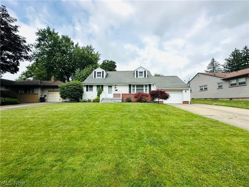 60 S Cleveland Avenue, Niles, OH 44446 - #1