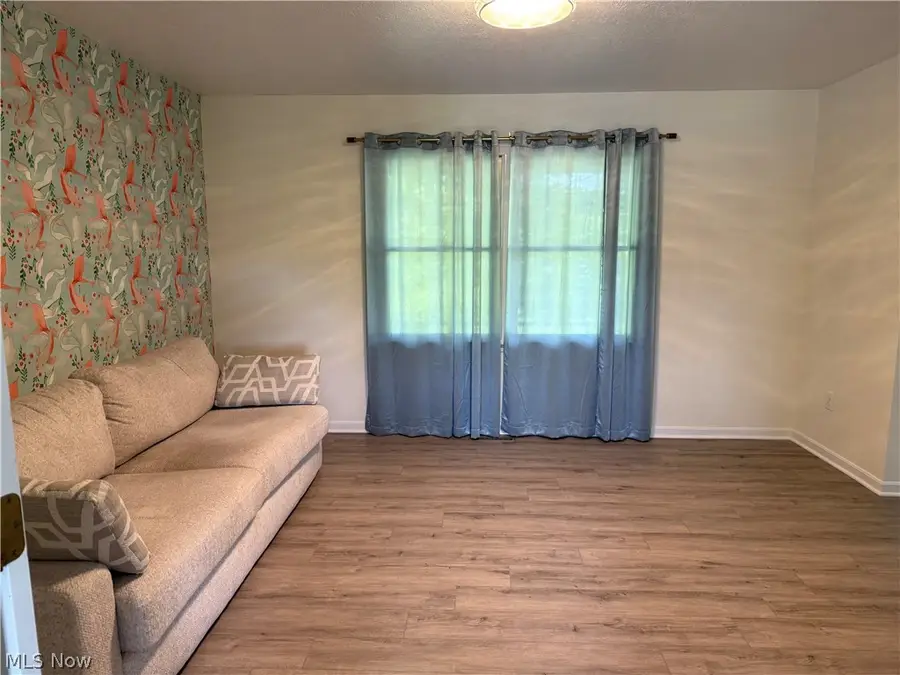 2187 Golfview Ne Drive, New Philadelphia, OH 44663 - #2