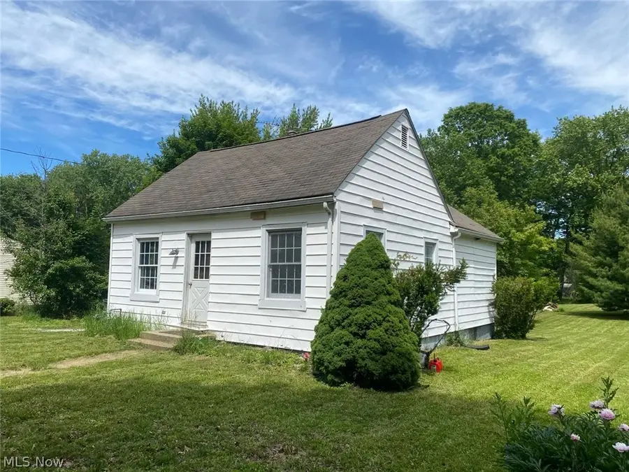 4111 Pardee Road, Stow, OH 44224 - #2