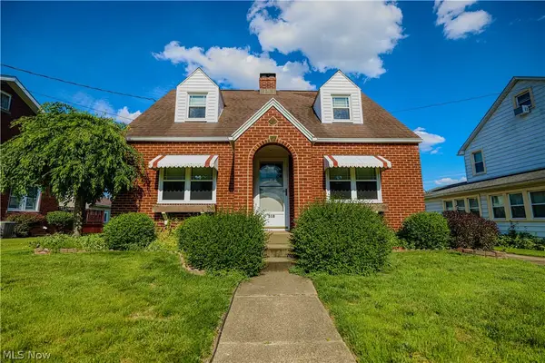 518 Edwards Street, Louisville, OH 44641