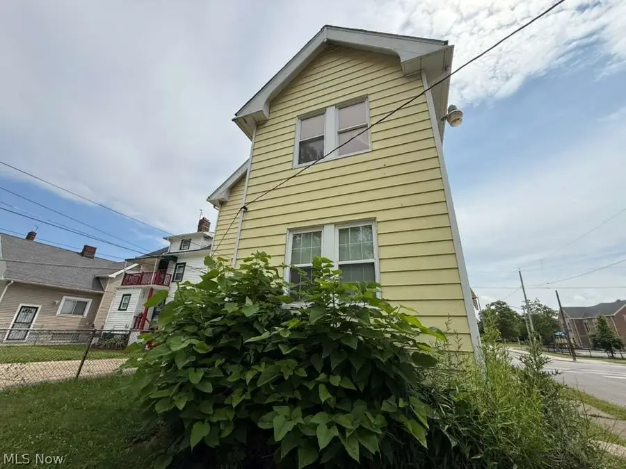 3568 E 110th Street, Cleveland, OH 44105 - #3