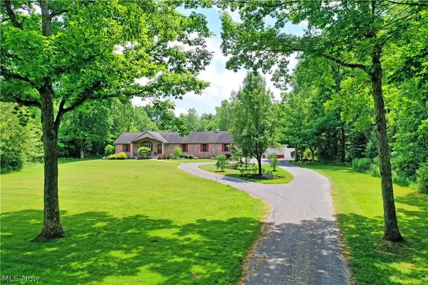17655 Ellsworth Road, Lake Milton, OH 44429